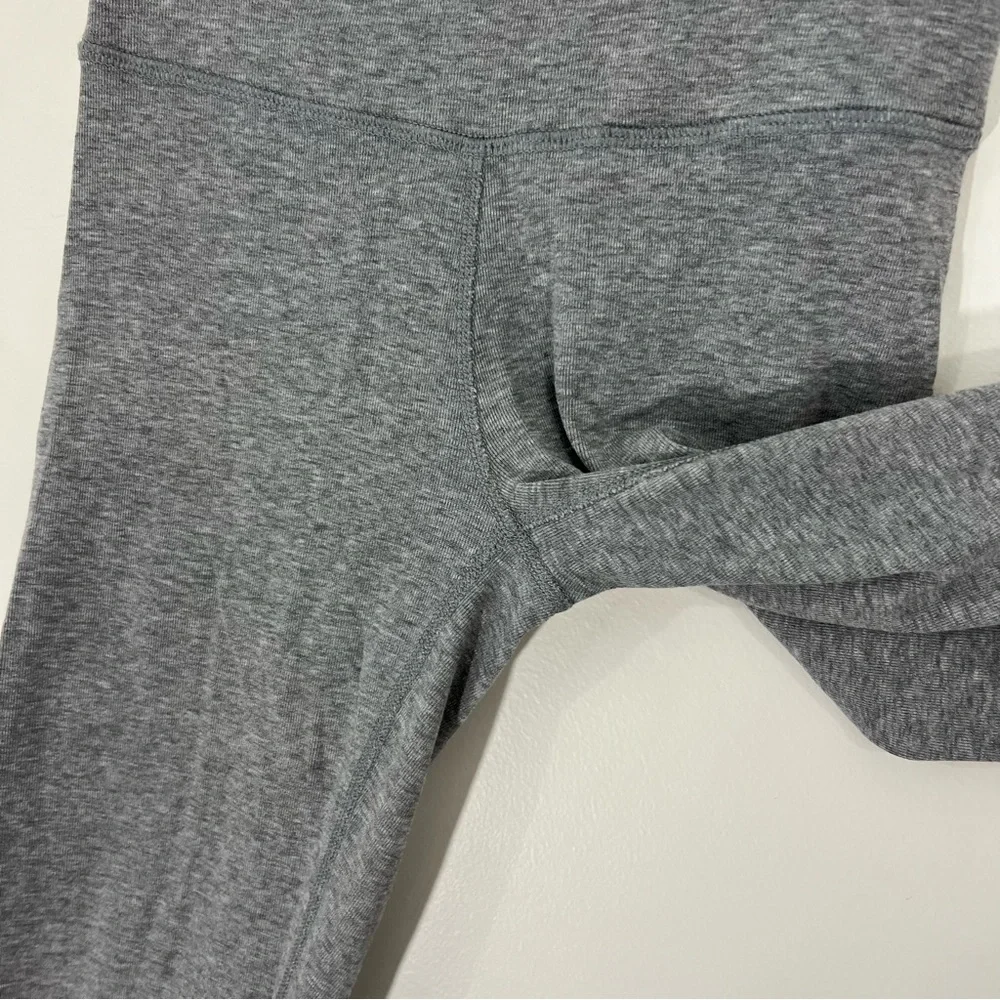 Lululemon Open Your Heart Pant in Heathered Medium Grey Size 2